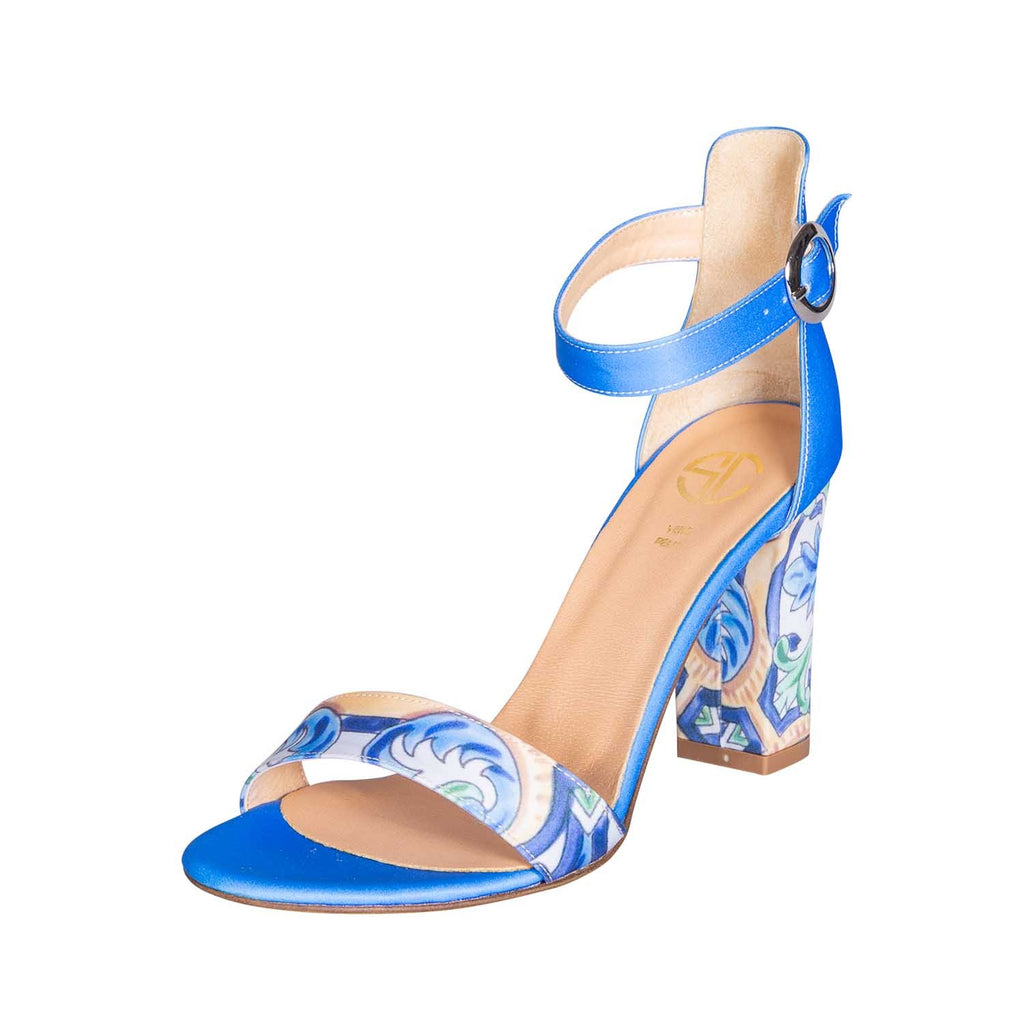 Sandali azzurri con tacco e design ceramica made in italy studio creazioni 9 cm 