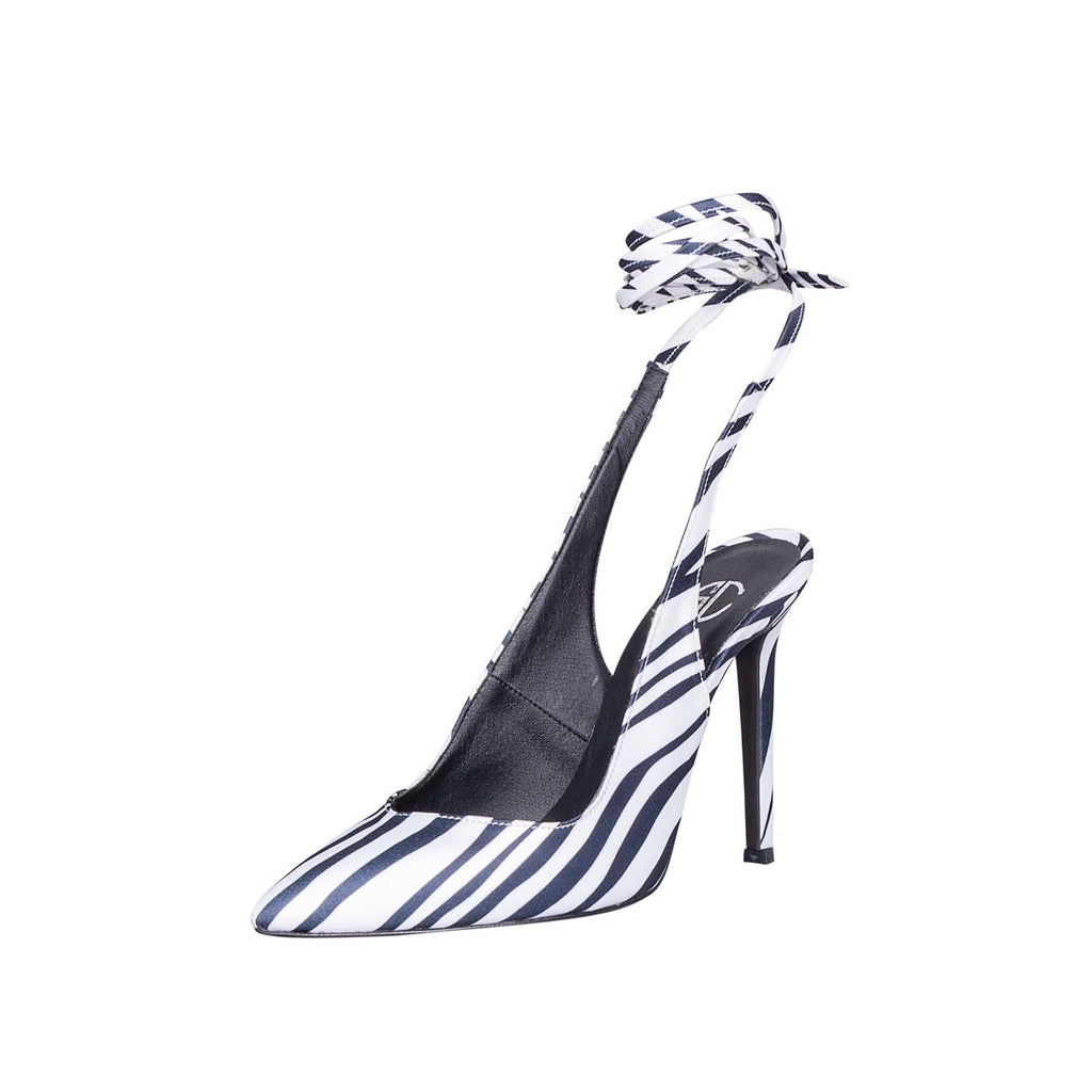 Scarpe a punta con lacci alla caviglia in raso zebrato
