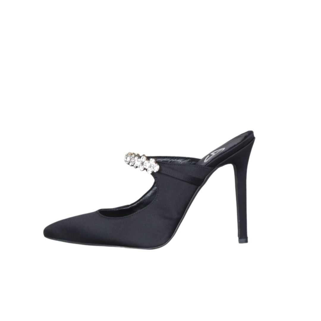 Scarpe col tacco nere con cristalli su collo piede
